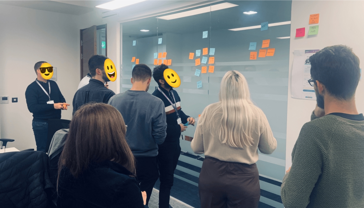 Team workshopping empathy mapping'